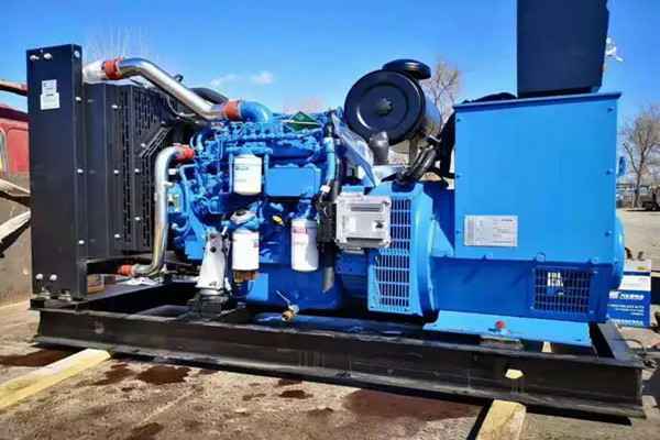 YY易游体育·YY易游官方网站-YY易游体育(中国)机电一批柴油发电机组发往客户手中