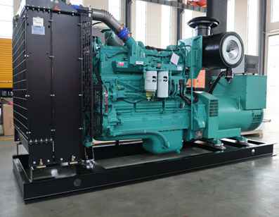成都优熙零售管理咨询有限公司100KW康明斯柴油发电机多少钱